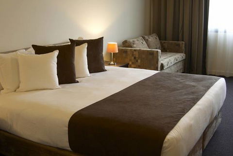 Quality Hotel Tabcorp Park - Hervey Bay Accommodation 0