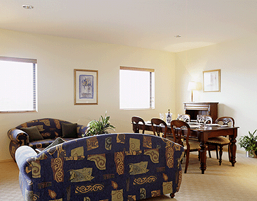 Quality Suites Boulevard On Beaumont Hotel - Hervey Bay Accommodation 0
