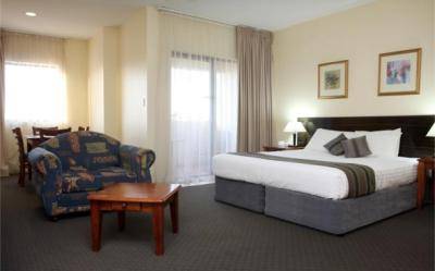 Quality Suites Boulevard On Beaumont Hotel - Hervey Bay Accommodation 1
