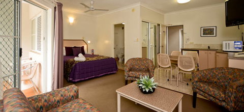 Reef Palms - Hervey Bay Accommodation 4