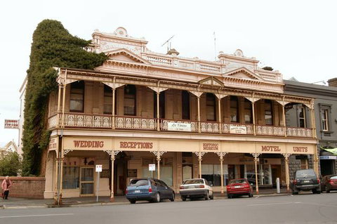 Reid's Guest House - Hervey Bay Accommodation 0