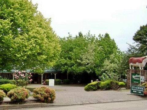 Rest Point Motor Inn And Hereford Steakhouse - Tourism Hervey Bay 2