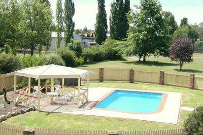 Rest Point Motor Inn And Hereford Steakhouse - Tourism Hervey Bay 3