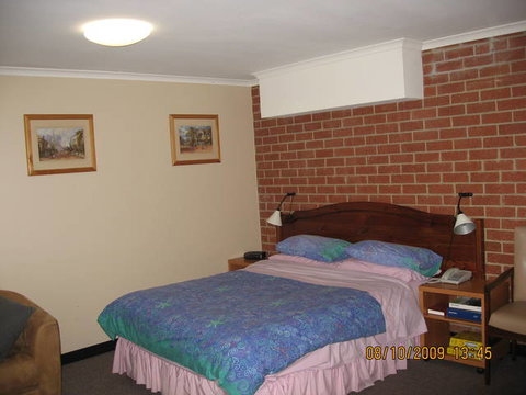 Richmond Lodge - Hervey Bay Accommodation 2