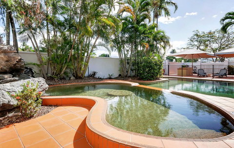 Ibis Styles Cairns - Hervey Bay Accommodation 4