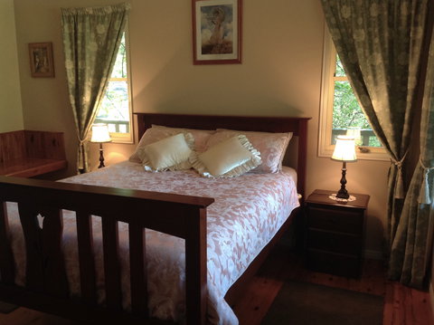 Maleny Country Cottages - Hervey Bay Accommodation 0