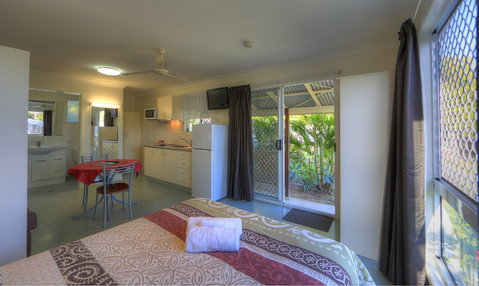 Queens Beach Tourist Village - Hervey Bay Accommodation 3