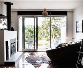 Polperro Winery Luxury Accommodation - Hervey Bay Accommodation 0