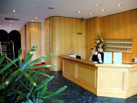 Sandown Regency & Serviced Apartments - Tourism Hervey Bay 1