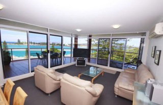 Sunrise Apartments Tuncurry - Hervey Bay Accommodation 0