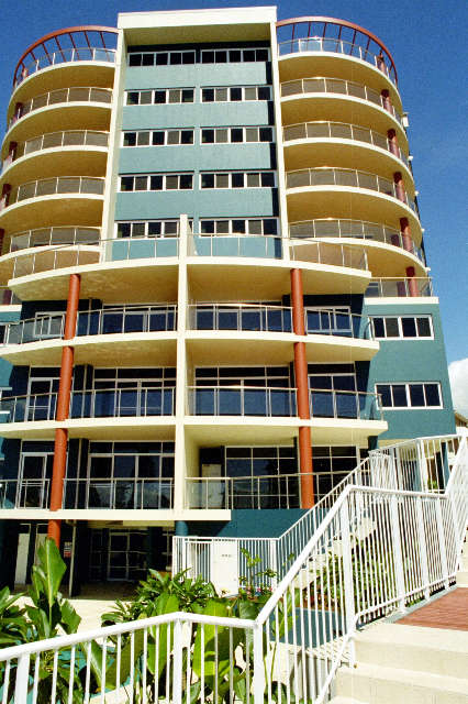 Sunrise Apartments Tuncurry - Hervey Bay Accommodation 1