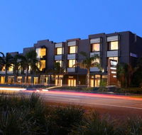 The Brighton Savoy Hotel - Hervey Bay Accommodation