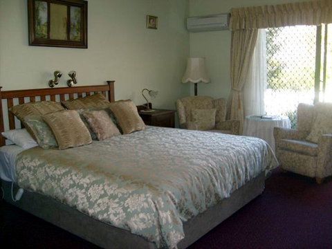 The Noble Grape - Hervey Bay Accommodation 2