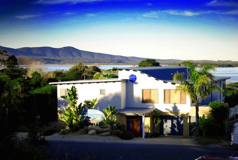 The Wave Oasis SC B&B - Hervey Bay Accommodation 0