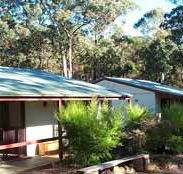 Warrawee Cottages - Hervey Bay Accommodation