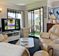 WOMBATS BB - Apartments - AAA 3.5 rated Gosford - Hervey Bay Accommodation