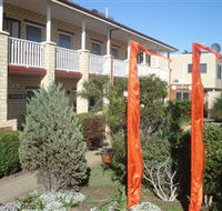 Baywatch Manor Augusta YHA - Hervey Bay Accommodation