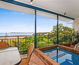 Beach View Holiday Villa - Hervey Bay Accommodation 0