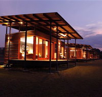 Wildman Wilderness Lodge - Hervey Bay Accommodation