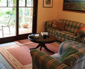 MossGrove Bed And Breakfast - Hervey Bay Accommodation 5