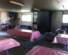 Glamping In The Grampians - Halls Gap Lakeside Tourist Park - Hervey Bay Accommodation 3
