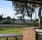 Lakeview Caravan Park - Hervey Bay Accommodation