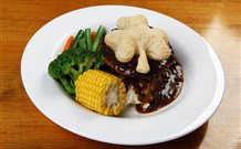 Harrigans Irish Pub And Accommodation - Hervey Bay Accommodation 5