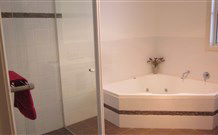 Sea Eagle Manor 605 - Hervey Bay Accommodation 5