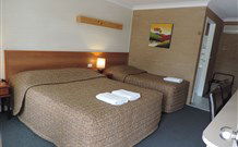 Alexander Motor Inn - Hervey Bay Accommodation 2