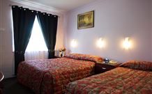 Artesian Motor Inn And Restaurant - Tourism Hervey Bay 0