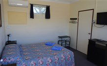 Bluey Motel - Lightning Ridge - Hervey Bay Accommodation 0