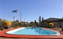 Cobar Crossroads Motel - Cobar - Hervey Bay Accommodation 0
