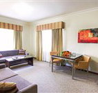 Governor Macquarie Motor Inn - Bathurst - Hervey Bay Accommodation