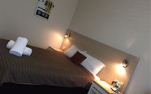 Hamilton's Townhouse Motel - Queanbeyan - Hervey Bay Accommodation 1