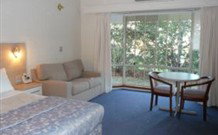 Hamilton's Townhouse Motel - Queanbeyan - Hervey Bay Accommodation 3