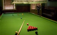Imperial Fine Accommodation - Broken Hill - Hervey Bay Accommodation 6