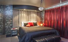 Retreat At Froog-Moore Park - Tamworth - Hervey Bay Accommodation 6