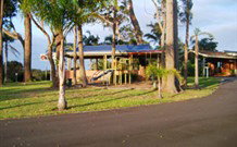 Tabourie Lake Motor Inn - Tabourie Lake - Hervey Bay Accommodation 0