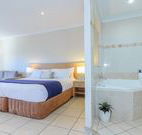 Terrigal Sails Serviced Apartments - Terrigal - Hervey Bay Accommodation
