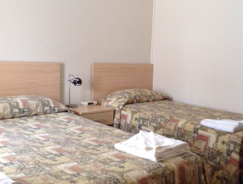 Mia Motel - Hervey Bay Accommodation 5