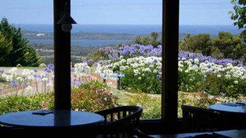 Chimes Spa Retreat - Hervey Bay Accommodation 4