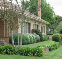 Westgate Vineyard Country House - Hervey Bay Accommodation