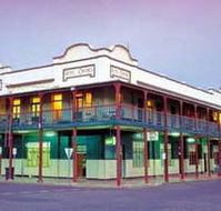 Hotel Corones - Hervey Bay Accommodation