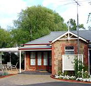 Amble In Self Contained Accommodation - Garden Retreat B  B - Hervey Bay Accommodation