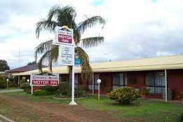 Country Roads Motor Inn - Hervey Bay Accommodation 0