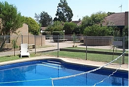 Executive Hideaway Motel - Hervey Bay Accommodation 0