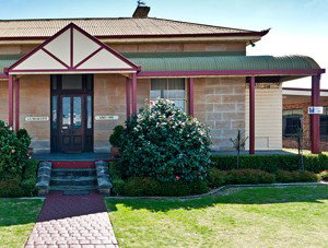 Comfort Inn Warwick - Hervey Bay Accommodation 4