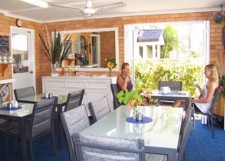 Bosuns Inn Motel - Hervey Bay Accommodation 1