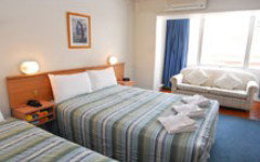 Metropolitan Motor Inn - Hervey Bay Accommodation 0