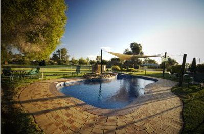 Howlong Country Golf Club Motel - Hervey Bay Accommodation 0